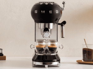 Read more about the article Bedste Smeg espressomaskine i test 2024