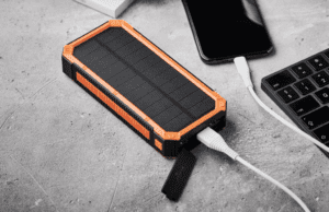 Read more about the article Bedste powerbank med solceller i test 2024